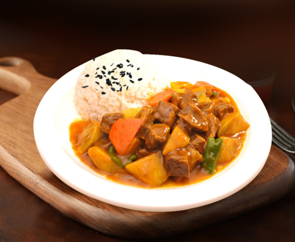 土豆烧牛肉饭